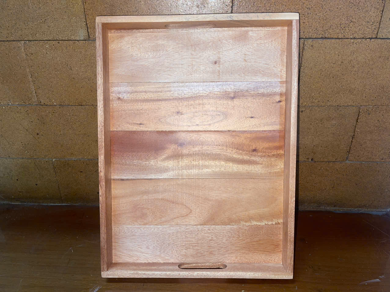 Khay Gỗ Tay Cầm Vuông 25x35cm