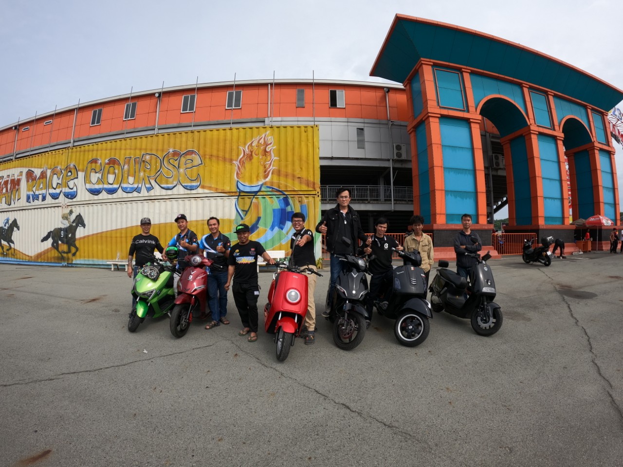 DẠY HỌC NGHỀ XE ĐIỆN