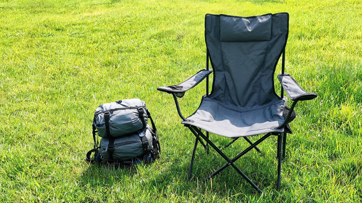 So sánh ghế backpacking vs car camping - chọn ghế camping phù hợp