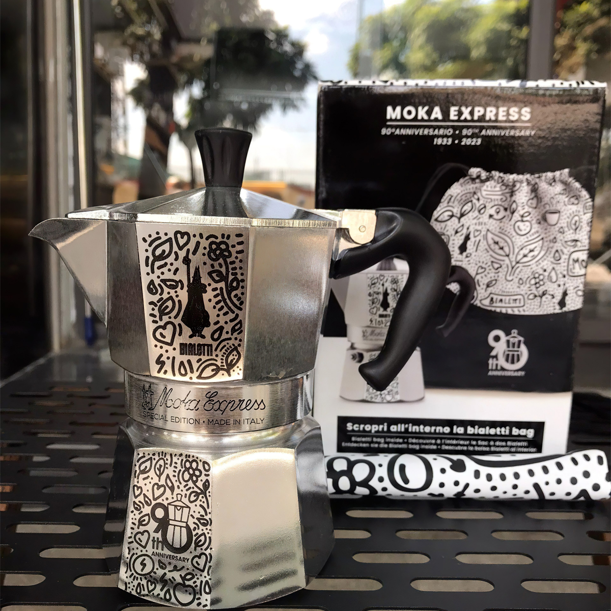 Ấm Pha Cà Phê Moka Bialetti Exepress – Bản Kỷ Niệm 90 Năm