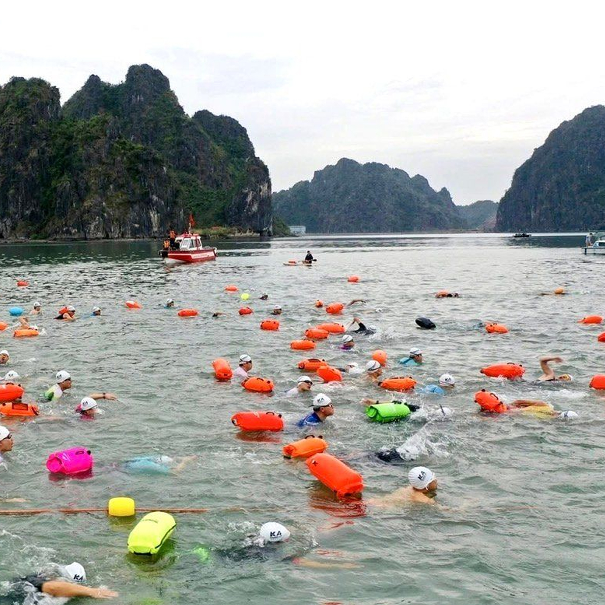 Amido Phao Bơi Kết Hợp Túi Khô Đựng Đồ Chống Nước 18L