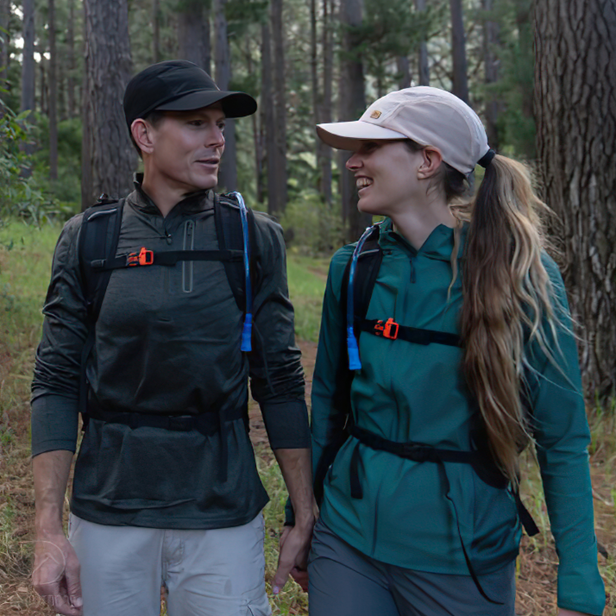 Naturehike Ba Lô Xe Đạp Thể Thao Cắm Trại CNK2300BB011 ( Kèm túi nước )