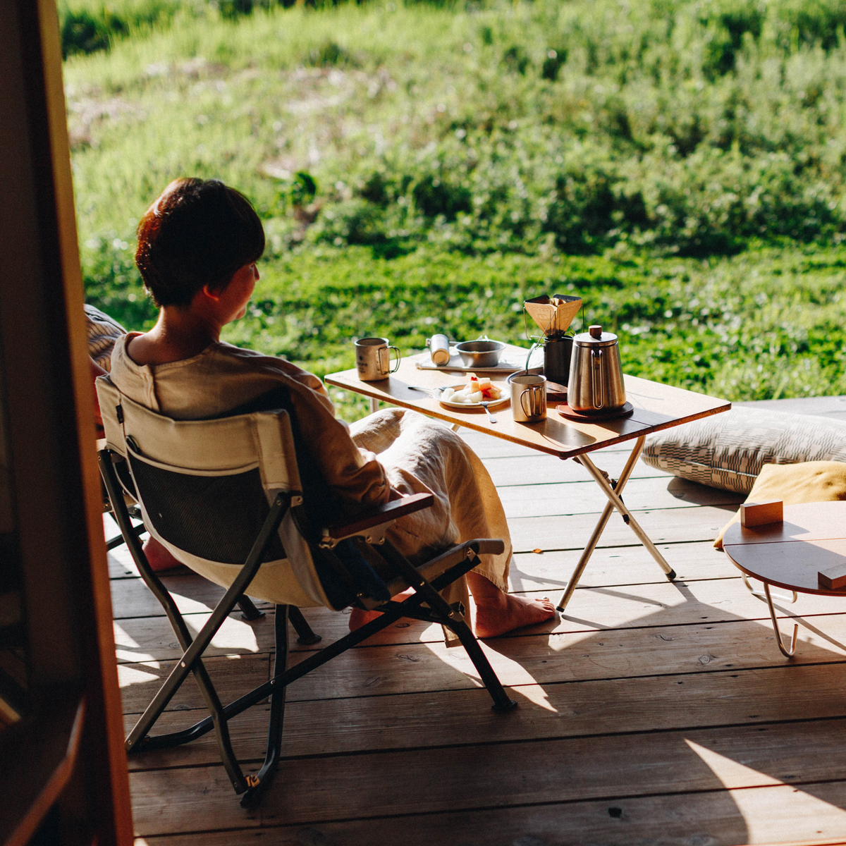 Bàn Cắm Trại Du Lịch Snowpeak One Action Low Table Bamboo