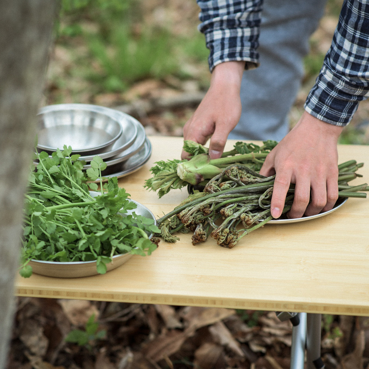 Bàn Cắm Trại Du Lịch Snowpeak One Action Low Table Bamboo