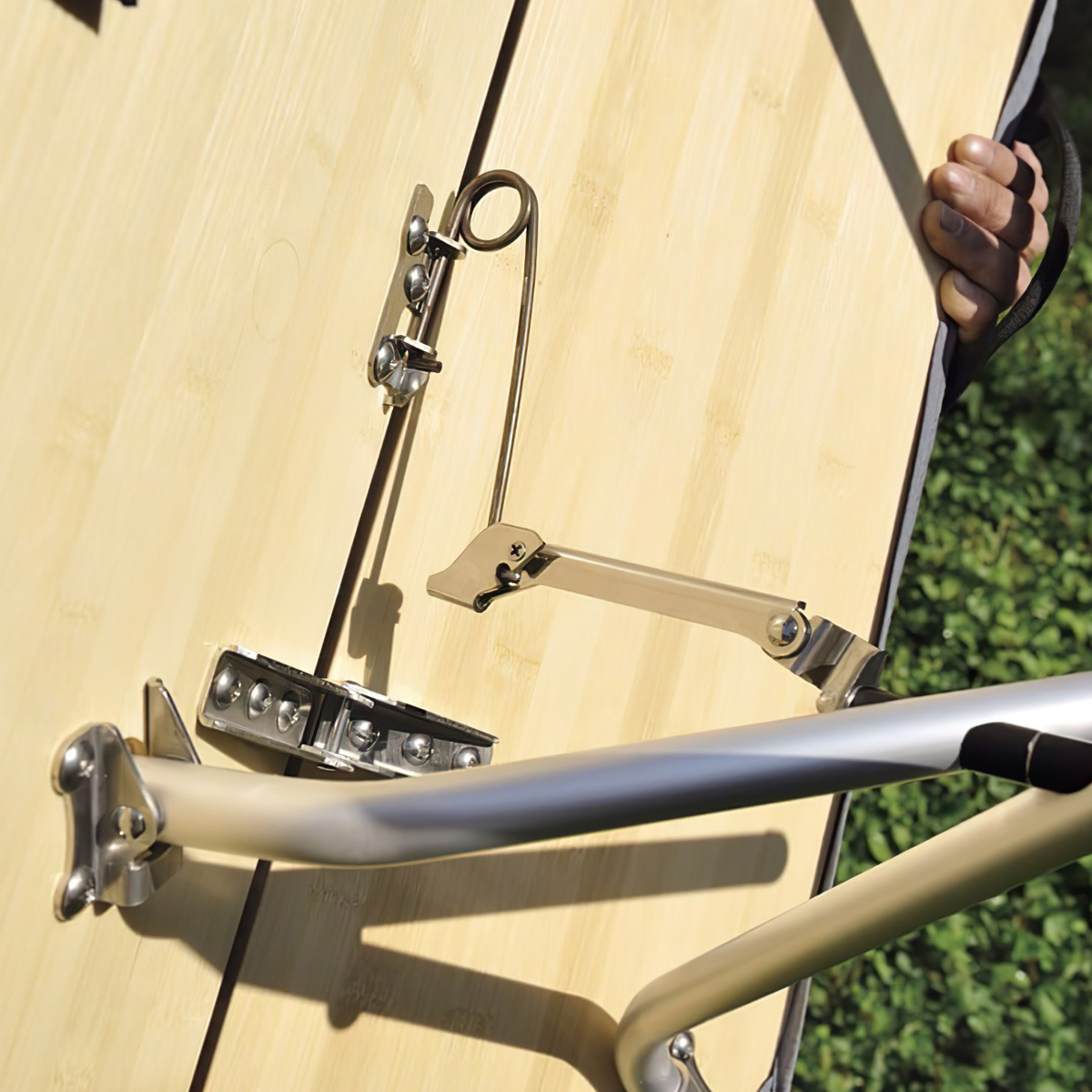 Bàn Cắm Trại Du Lịch Snowpeak One Action Low Table Bamboo