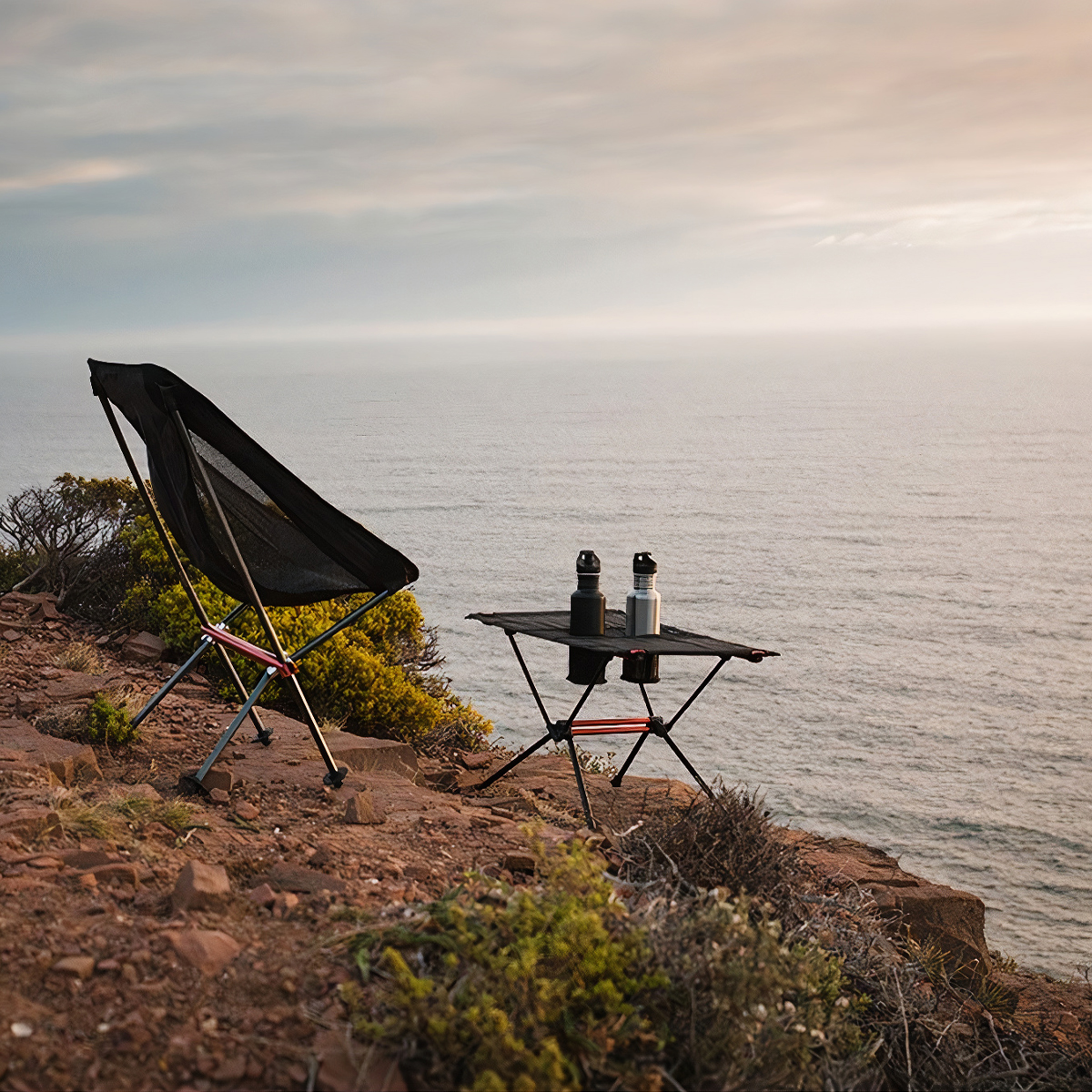 Naturehike Bàn Cắm Trại Gấp Gọn Tiện Lợi