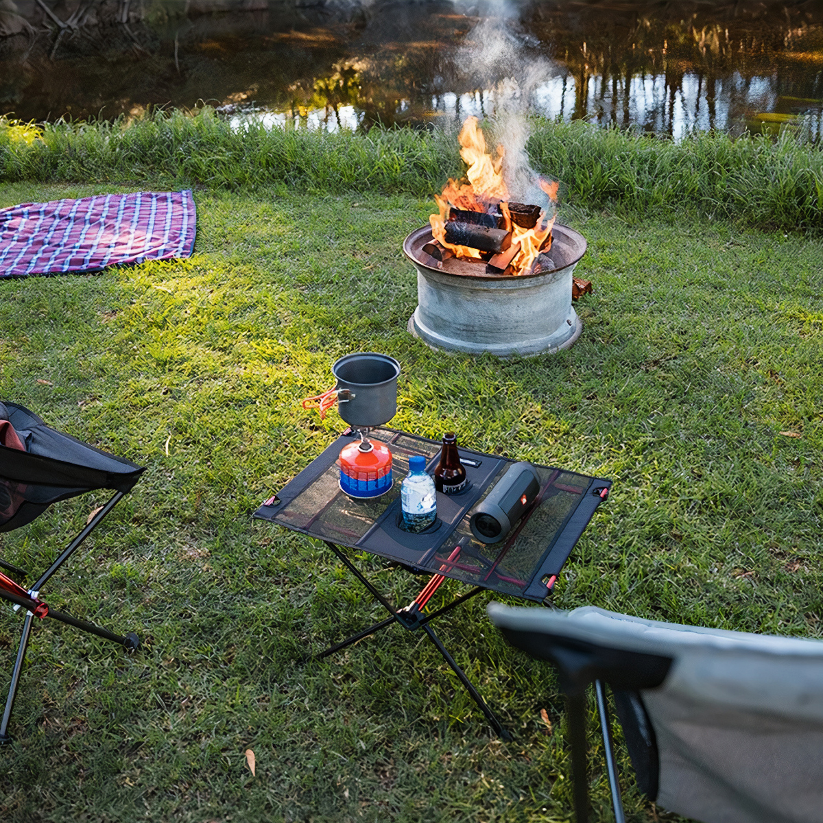 Naturehike Bàn Cắm Trại Gấp Gọn Tiện Lợi