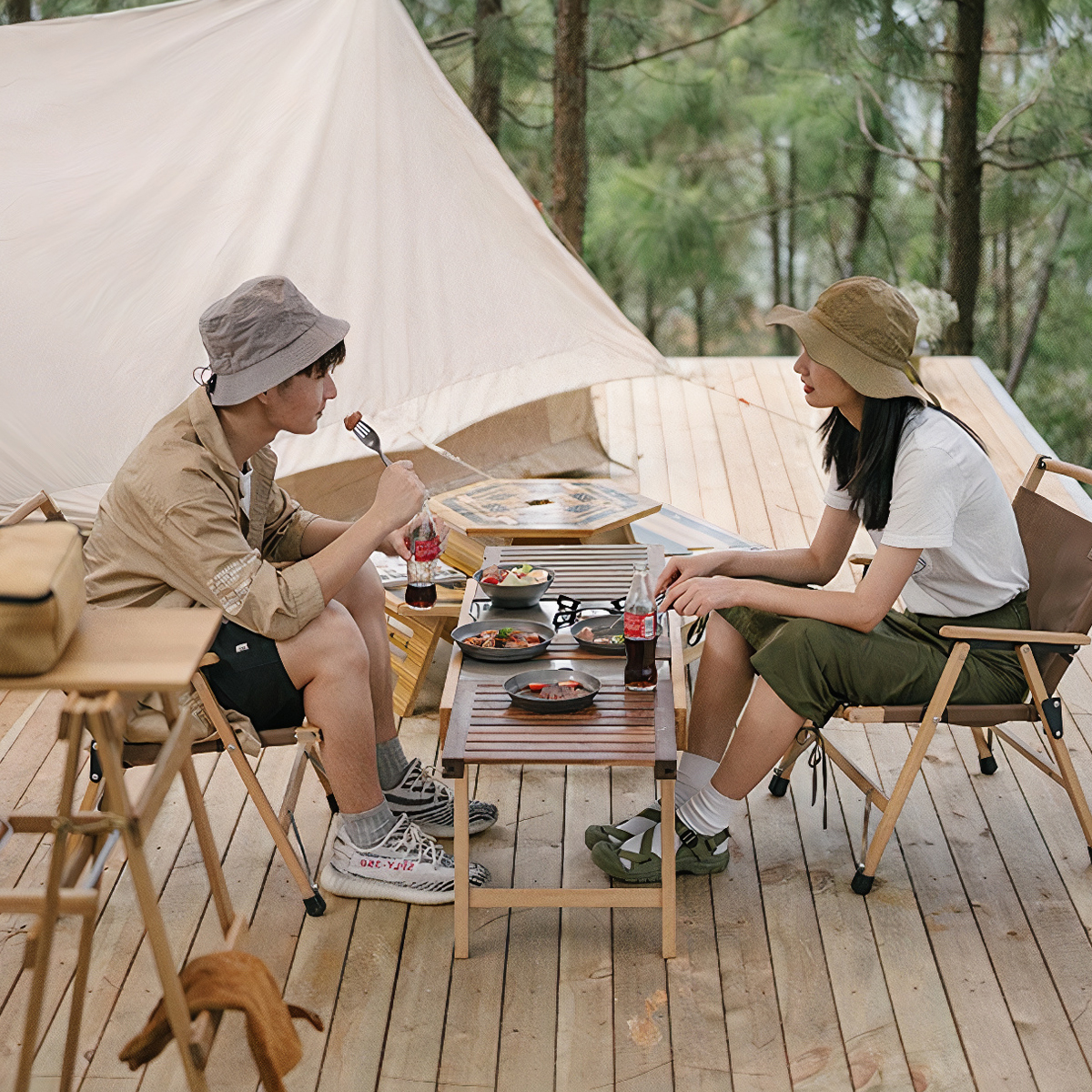 NatureHike Bàn Gỗ Cắm Trại Gấp Gọn Ray Trượt