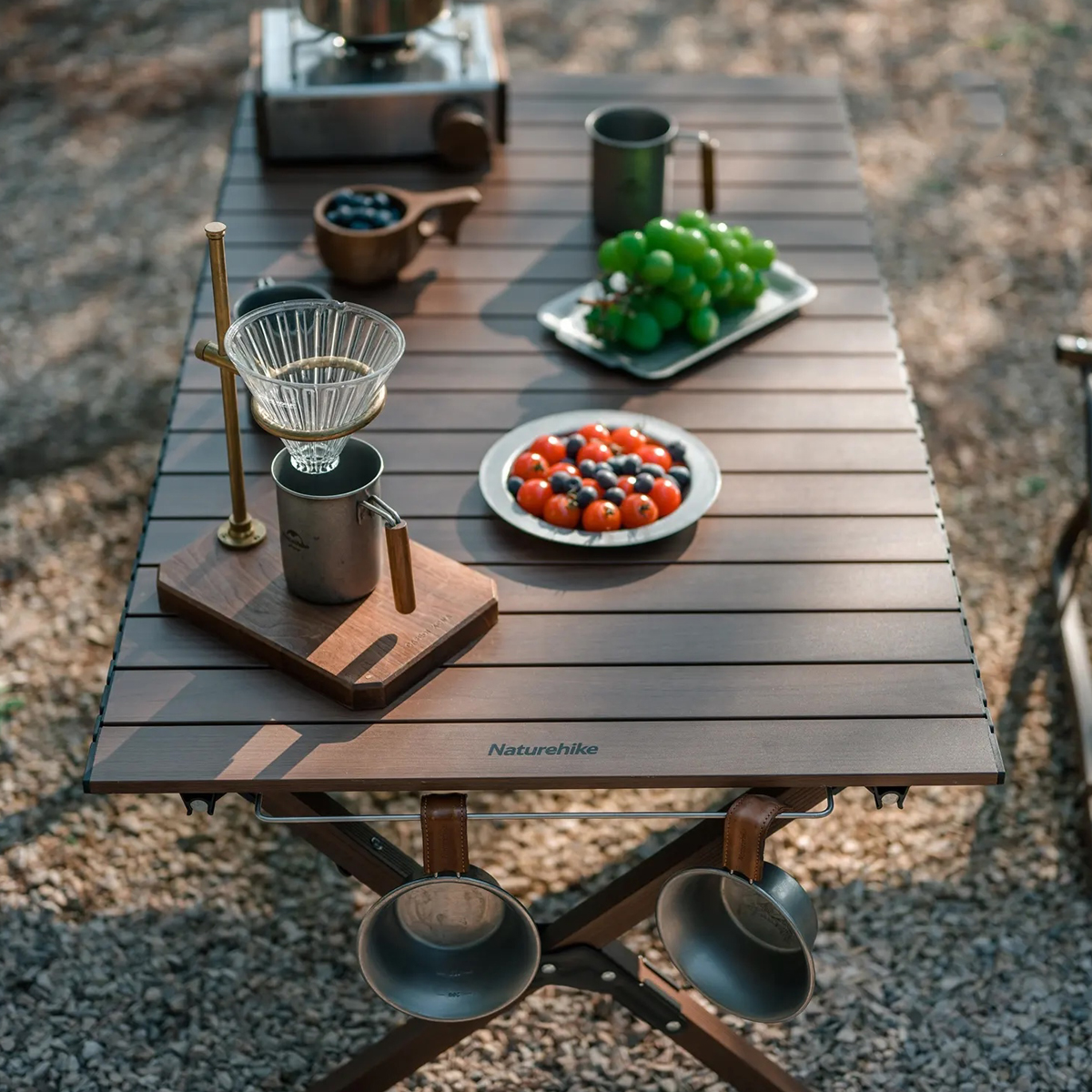 NatureHike CNK2300JJ019 Bàn Nhôm Cắm Trại Cuộn Trứng Loại Có Giá Treo