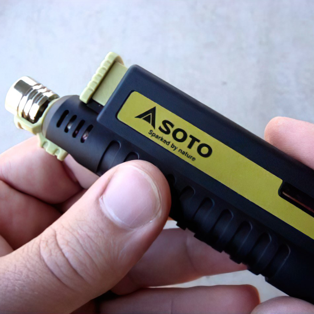 Bật Lửa Cắm Trại Du Lịch Soto Slide Gas Torch