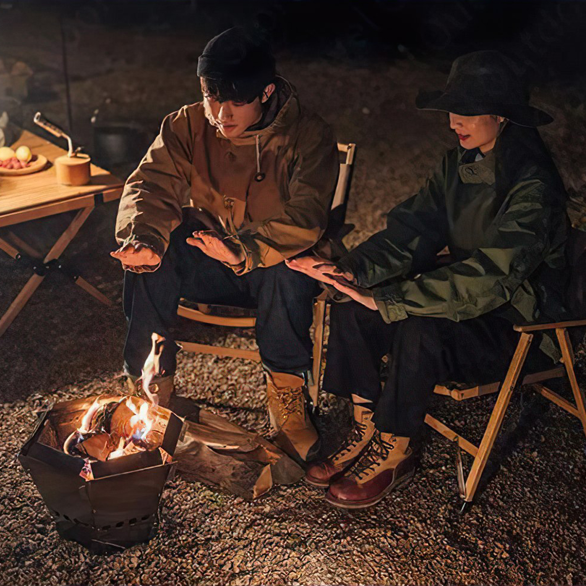 Bếp Củi Lục Giác Xếp Gọn Cắm Trại Naturehike