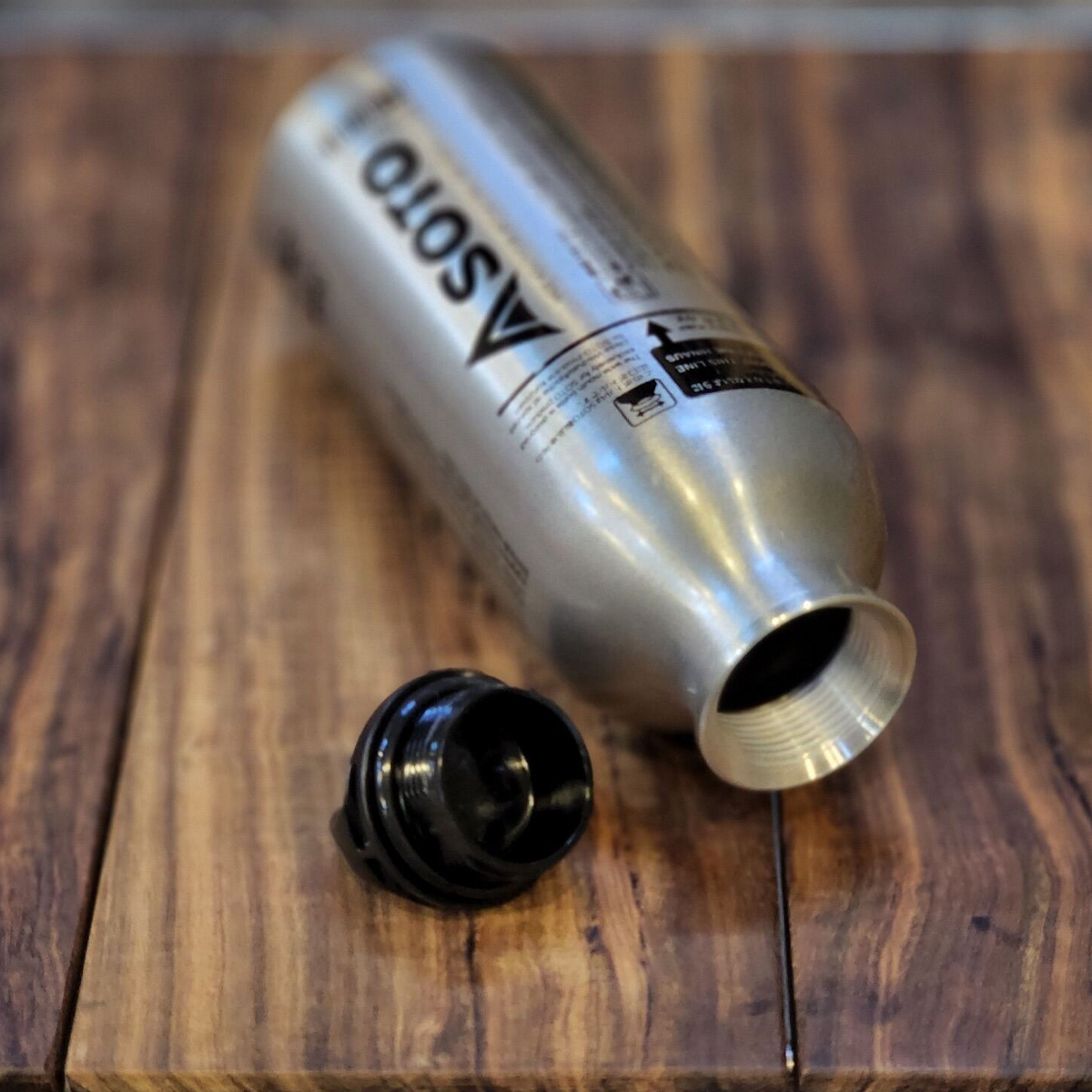 Bình Đựng Nhiên Liệu Cắm Trại Du Lịch Soto Fuel Bottle