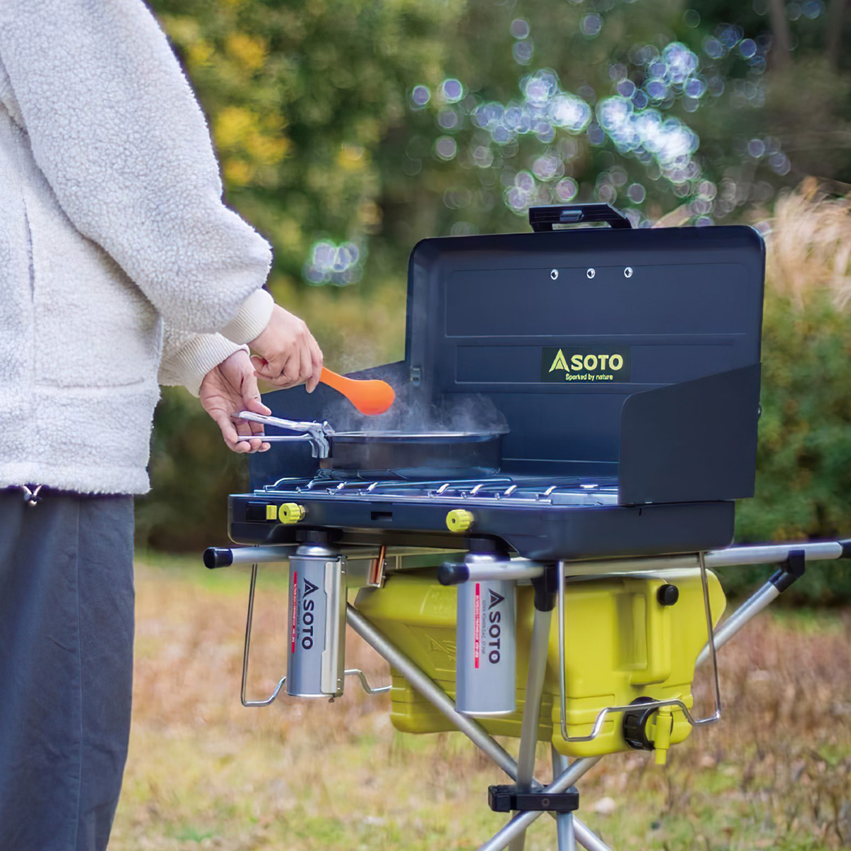 Bình Đựng Nước Cắm Trại Du Lịch Soto Water Jug 12L