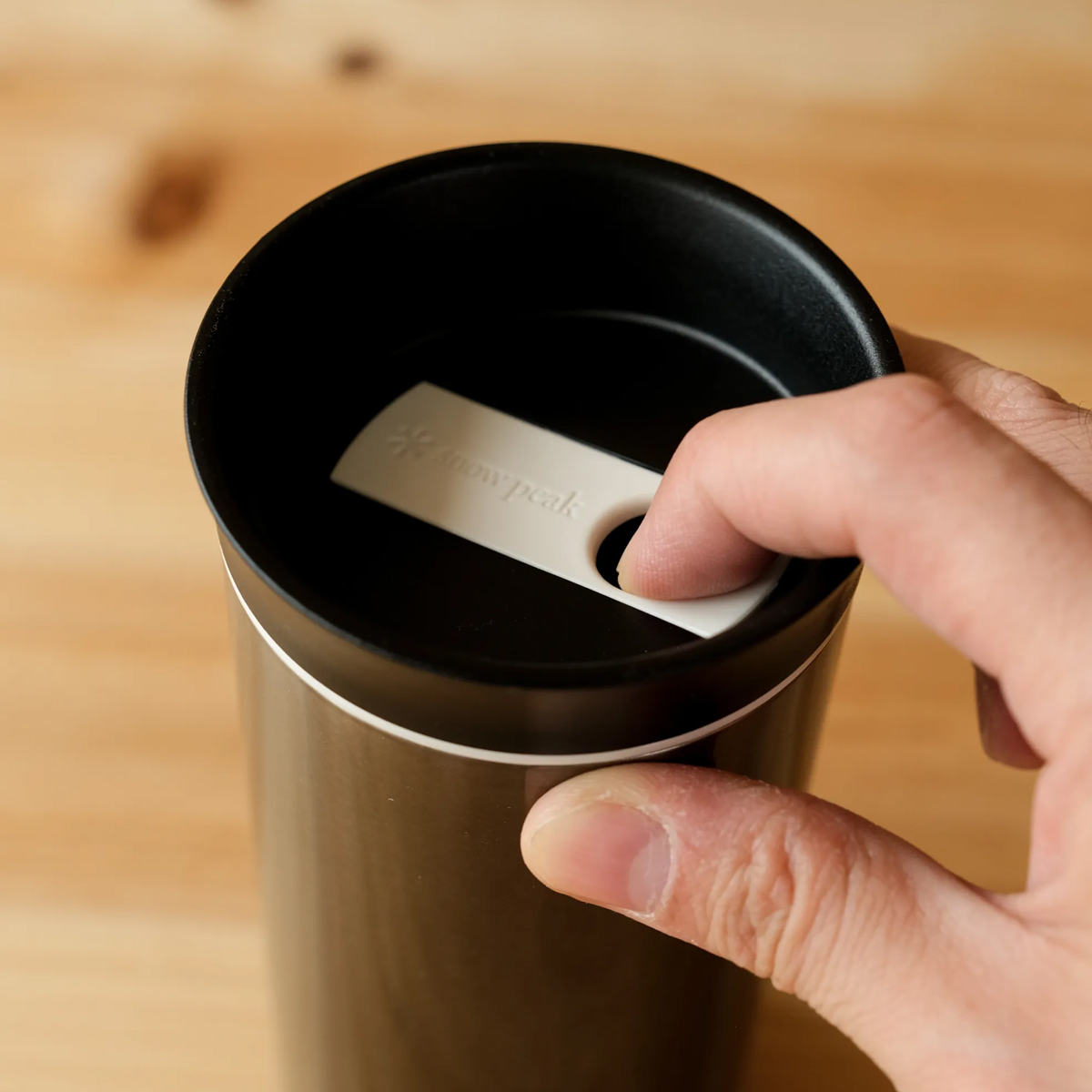 Bình Giữ Nhiệt Cắm Trại Du Lịch Snowpeak Kanpai Bottle 350ml Dark Silver