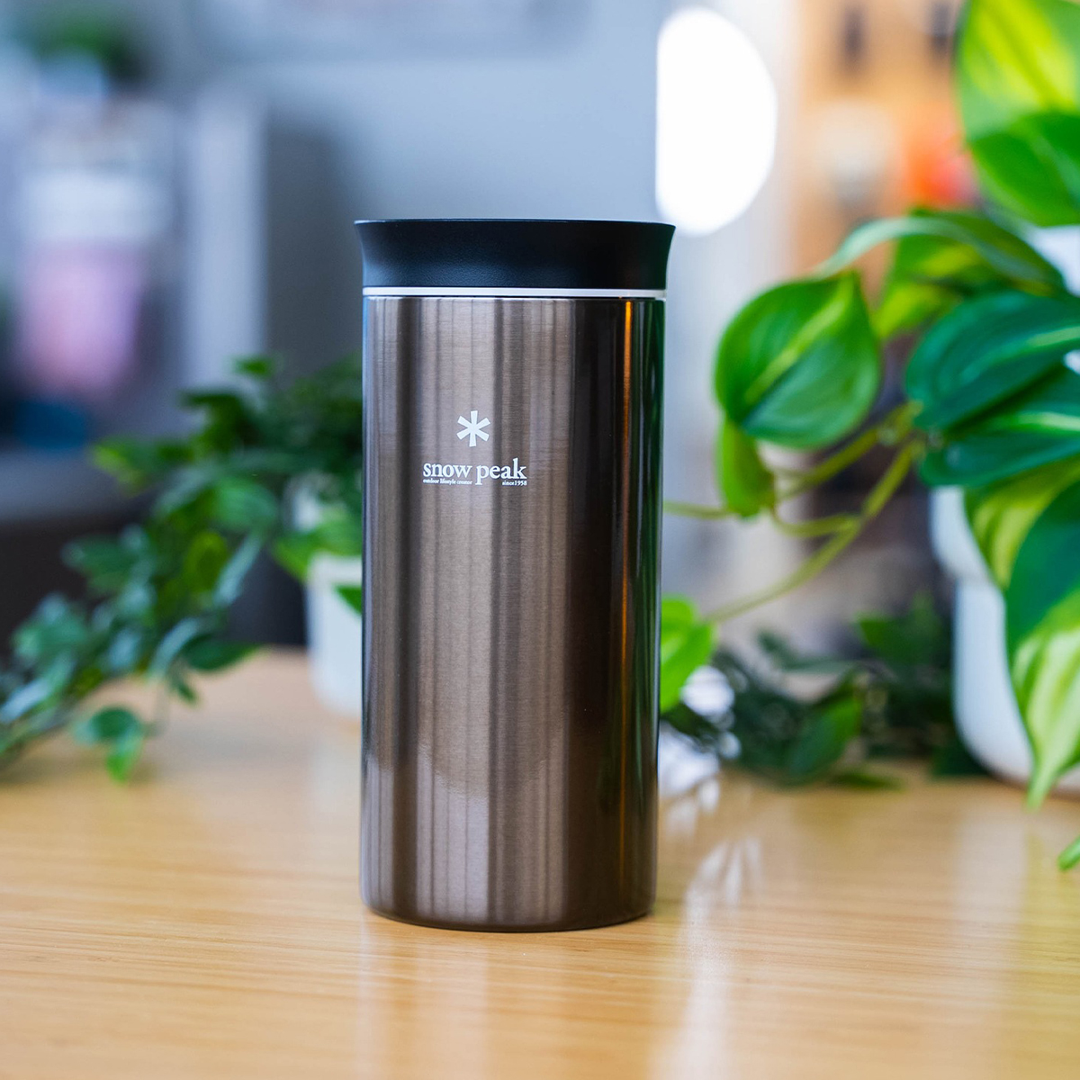 Bình Giữ Nhiệt Cắm Trại Du Lịch Snowpeak Kanpai Bottle 350ml Dark Silver