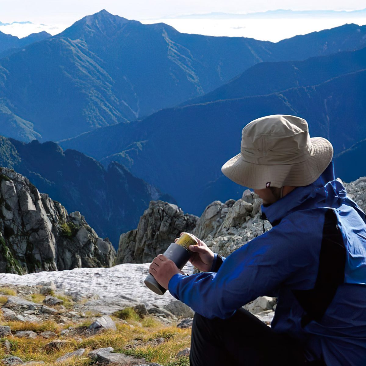 Bình Giữ Nhiệt Cắm Trại Du Lịch Snowpeak Kanpai Bottle 350ml Dark Silver