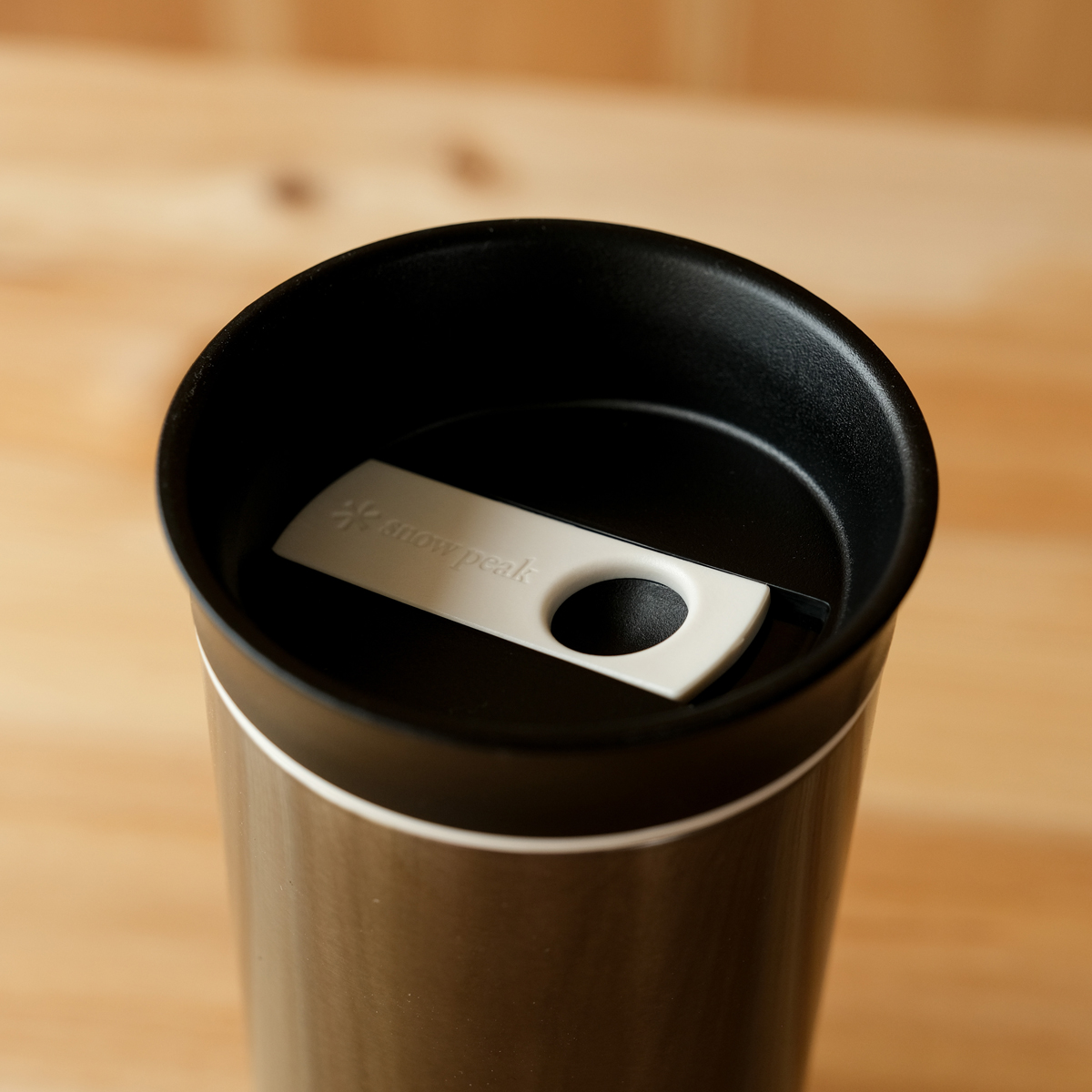 Bình Giữ Nhiệt Cắm Trại Du Lịch Snowpeak Kanpai Bottle 350ml Dark Silver