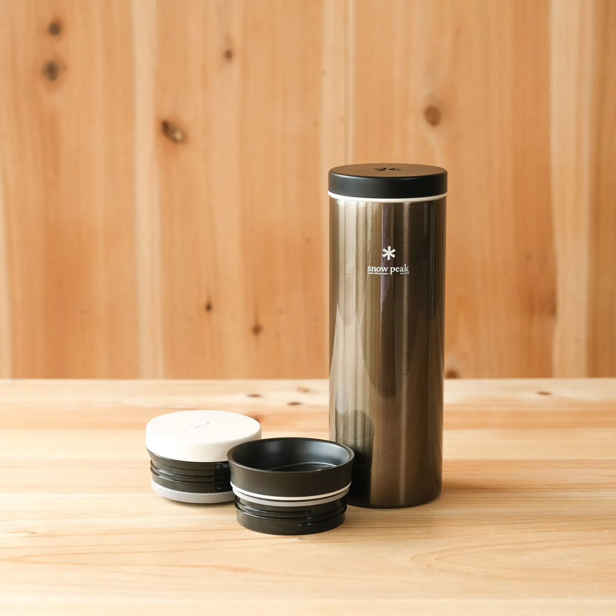 Bình Giữ Nhiệt Cắm Trại Du Lịch Snowpeak Kanpai Bottle 500Ml Dark Silver