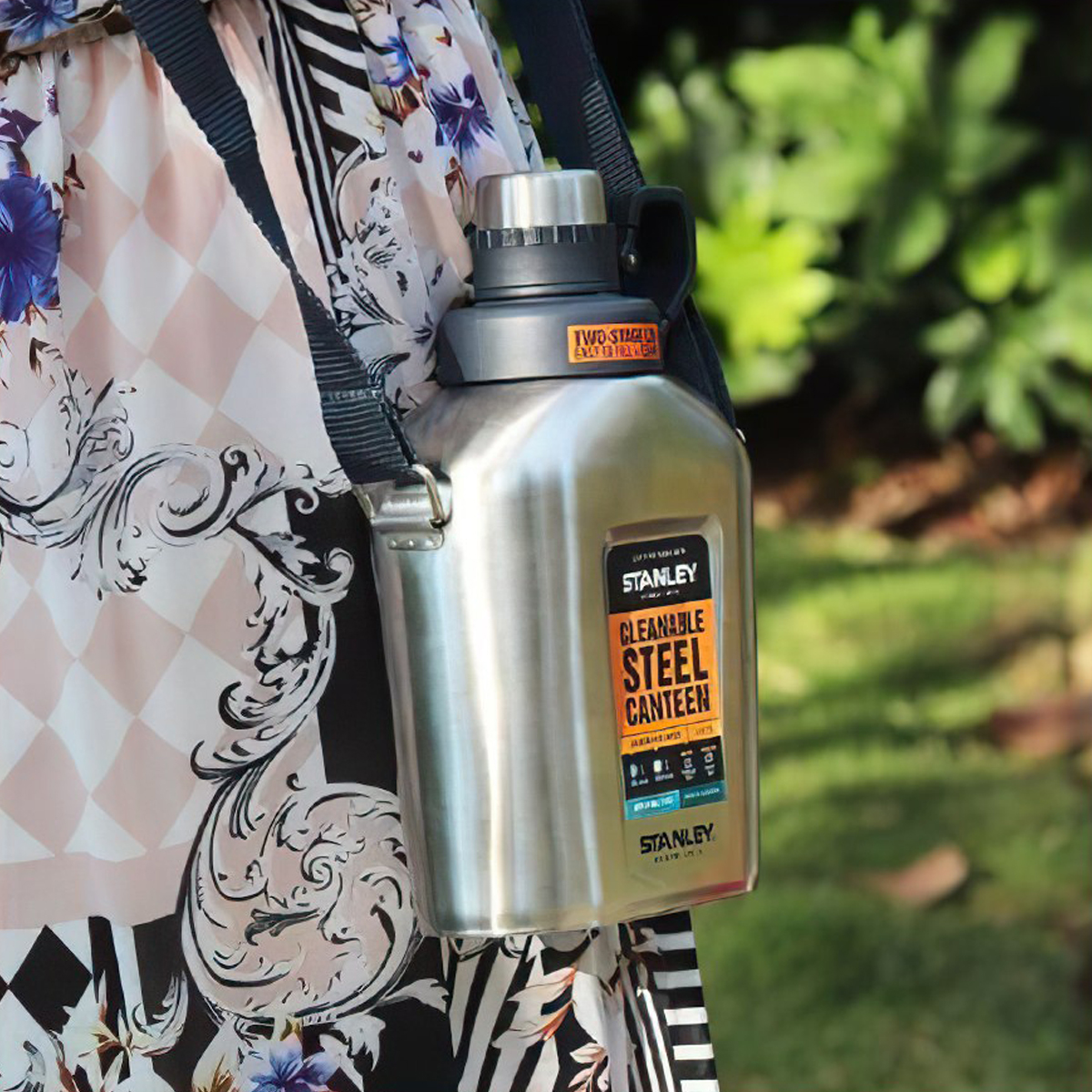 Bình Giữ Nhiệt Cắm Trại Stanley Canteen Adventure 1L