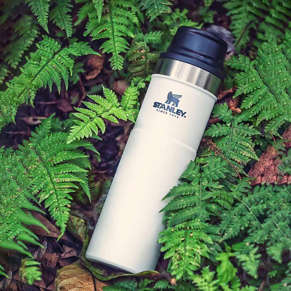 Bình Giữ Nhiệt Cắm Trại Stanley Classic Trigger-Action 590ml