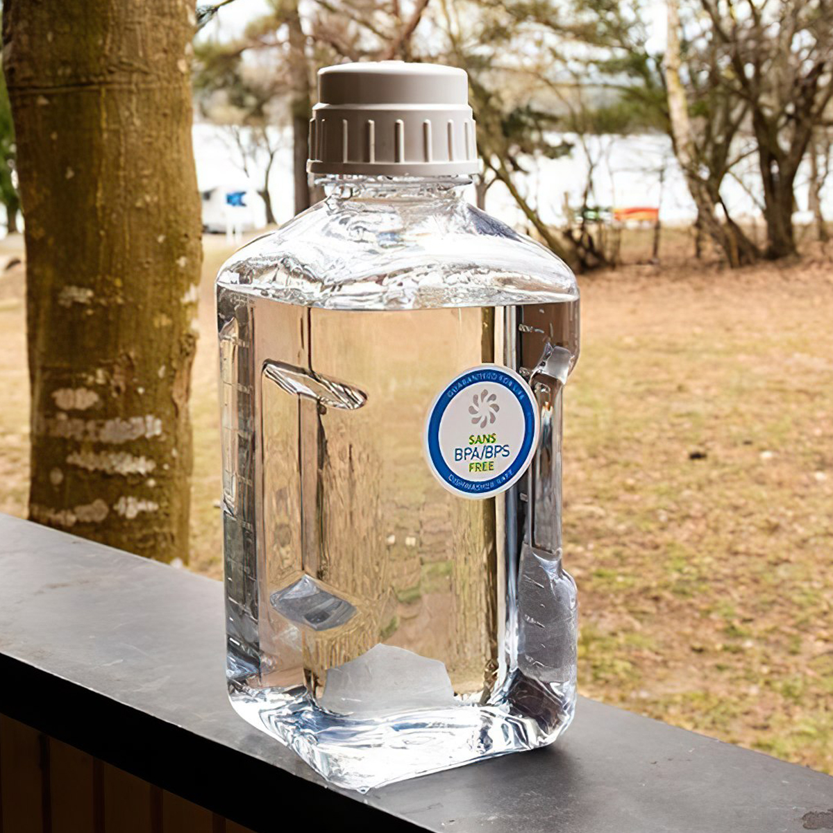 Nalgene GROWLER Tritan Sustain 2L Bình Nước Cắm Trại