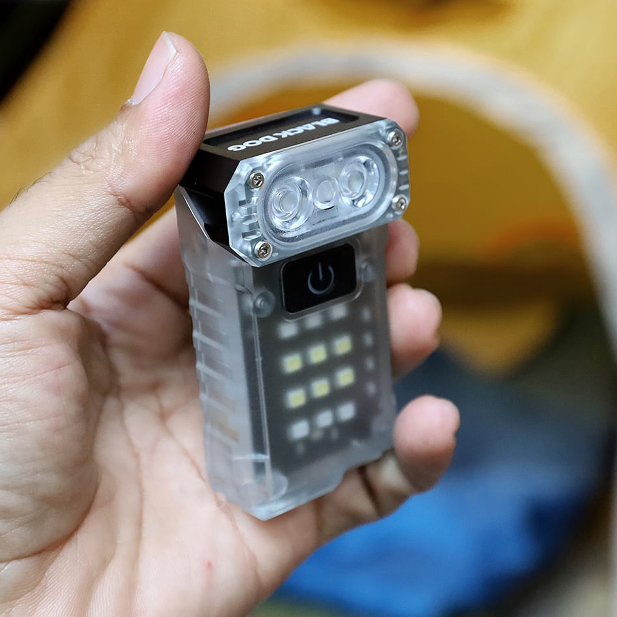 Blackdog Đèn pin EDC Xoay Đầu Cắm Trại Đa Năng CBD2550ZM016