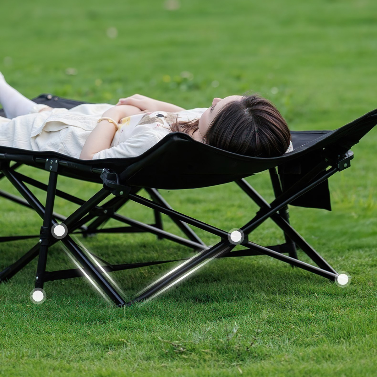 Blackdog Giường Cot Xếp Gọn Cắm Trại Dã Ngoại CBD2550WS059