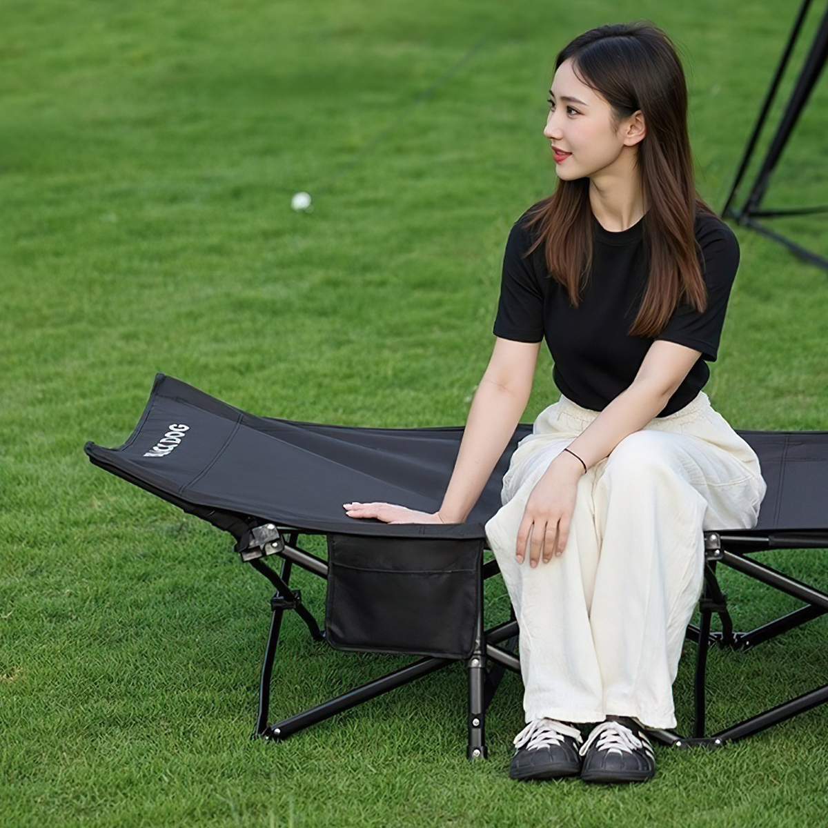 Blackdog Giường Cot Xếp Gọn Cắm Trại Dã Ngoại CBD2550WS059