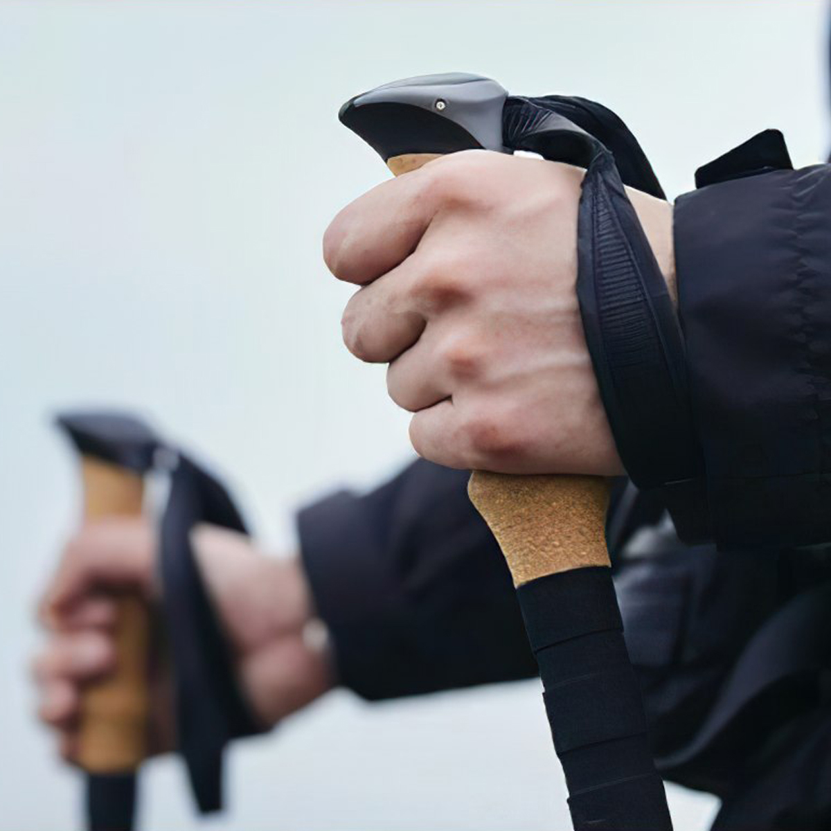 Bộ 2 Gậy Leo Núi Rút Gọn Nhôm 7075 Naturehike