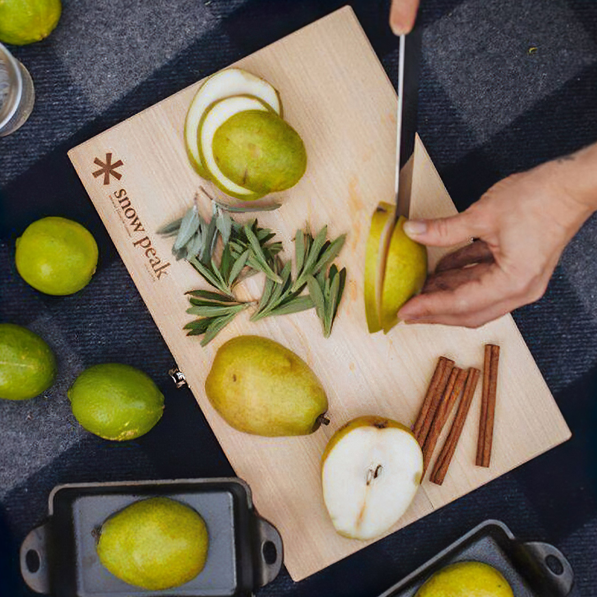 Snowpeak Bộ Dao Thớt Cắm Trại Du Lịch Chopping Board Set M