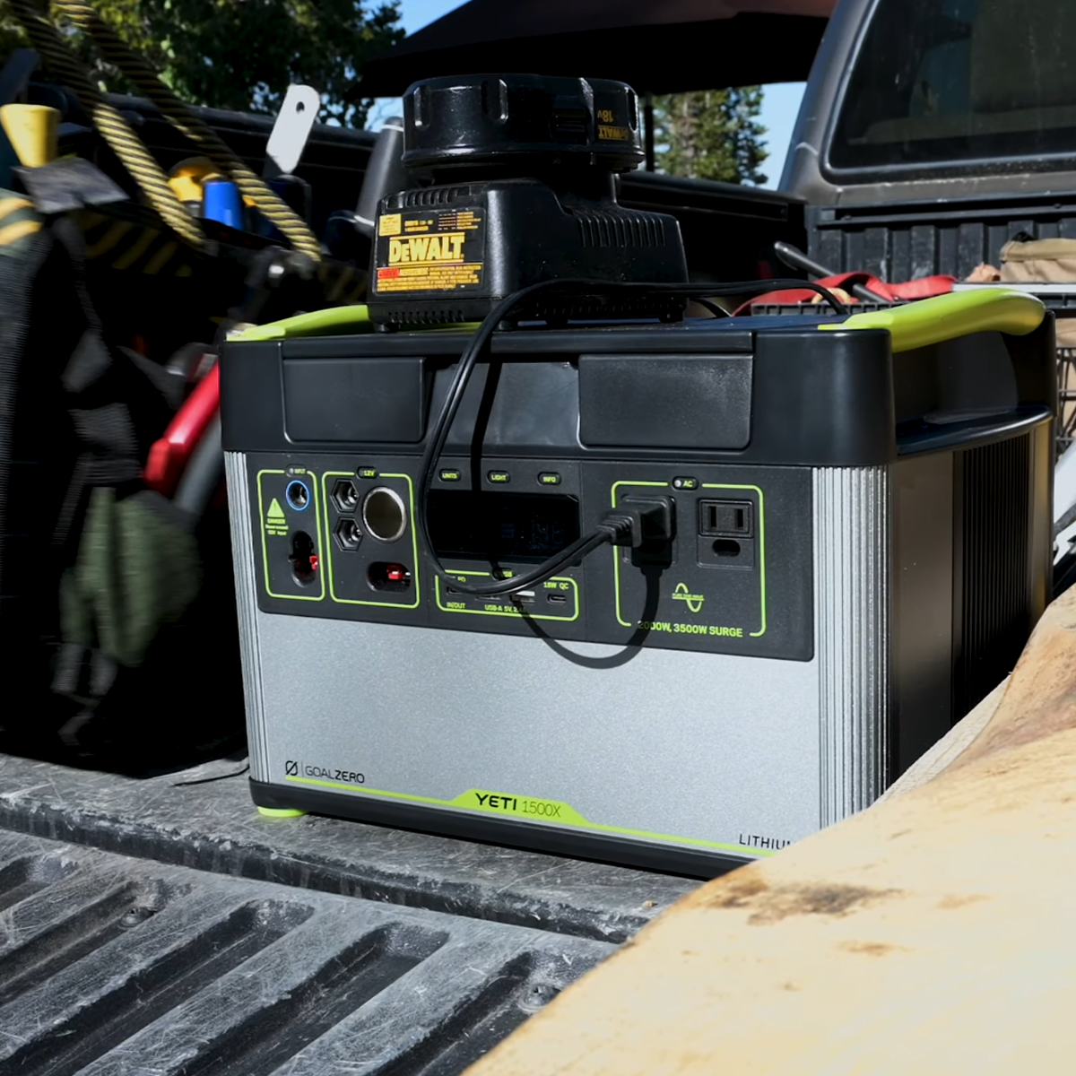 Bộ Lưu Điện Cắm Trại Goal Zero Yeti 1500X Portable Power Station Công