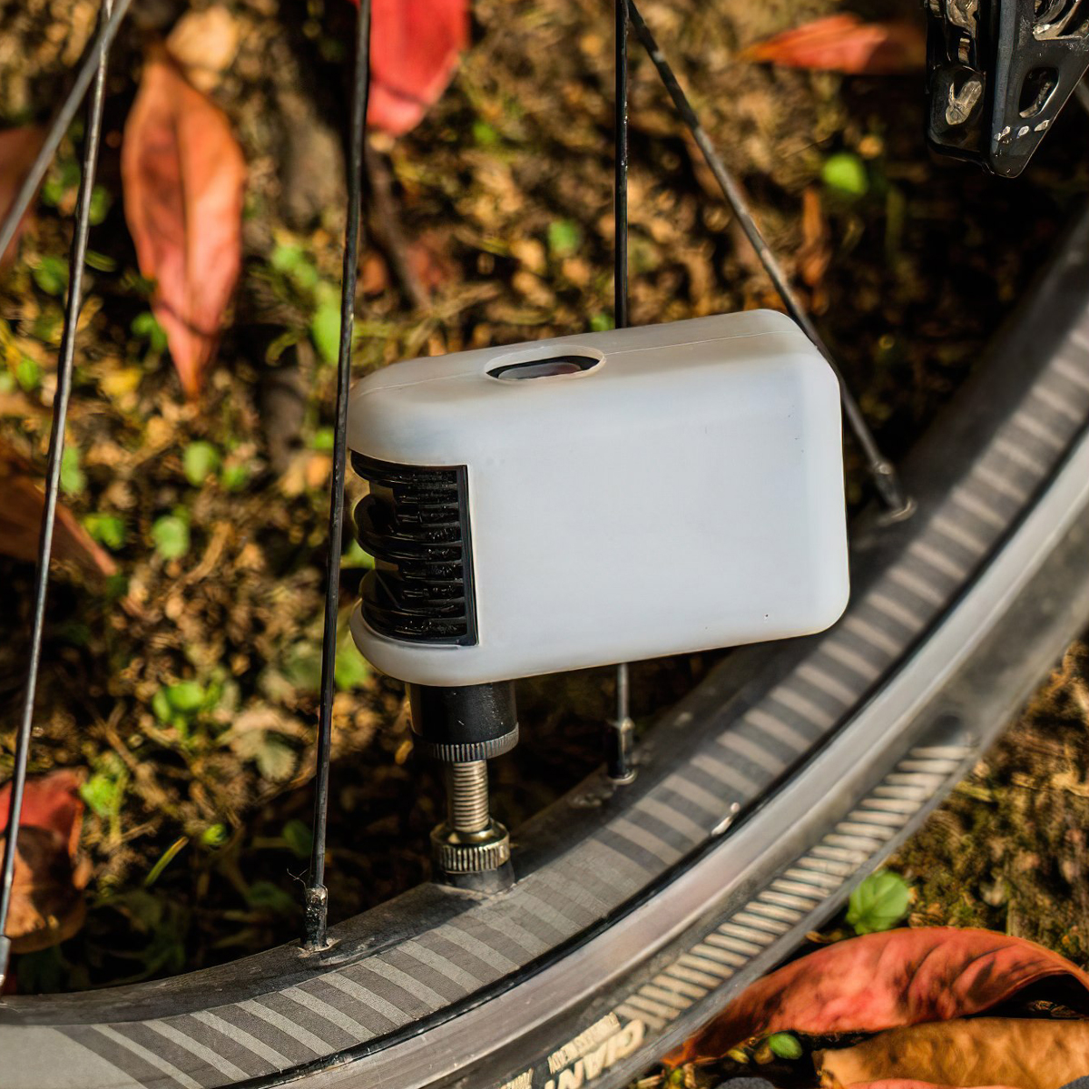 Flextail Tiny Bike Pump 100PSI Bơm Xe Đạp Bằng Điện Di Động