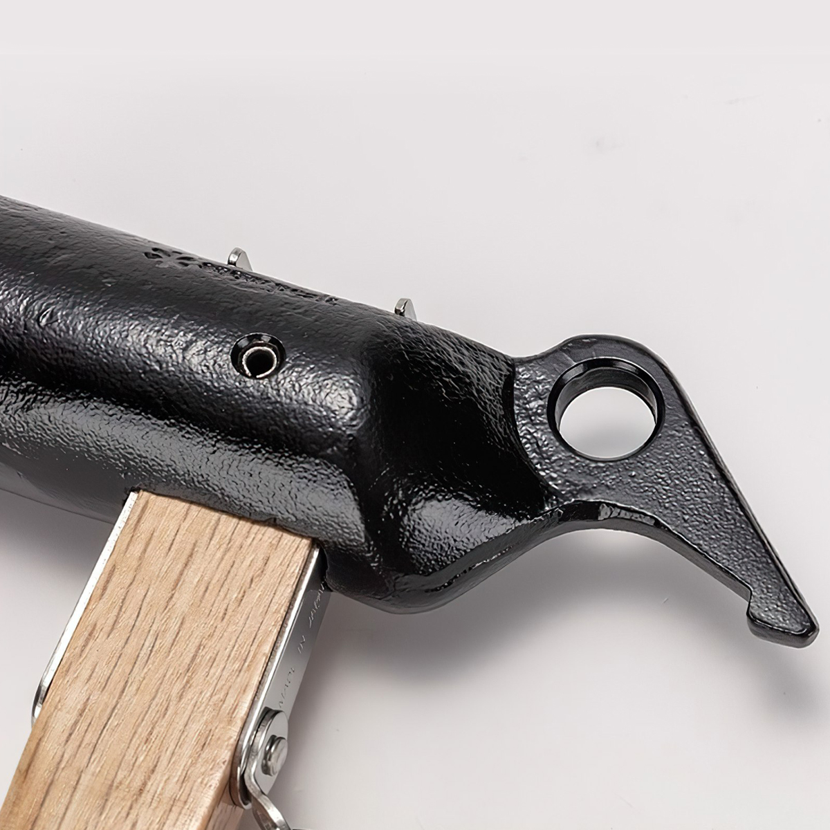 Búa Đa Năng Cắm Trại Du Lịch Snowpeak Steel Head Peg Hammer