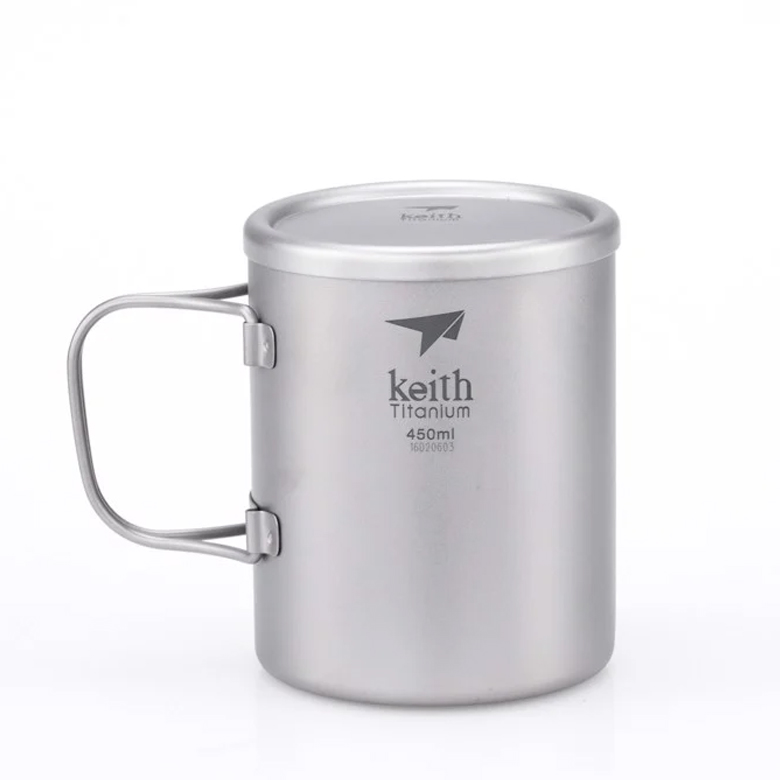 Ca titanium hai lớp Keith 450ml đậy nắp kín, tay cầm gập xuống