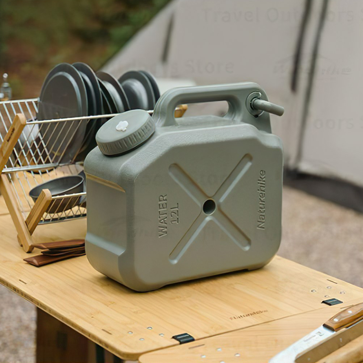 Can Nhựa Mang Nước Đi Cắm Trại Naturehike