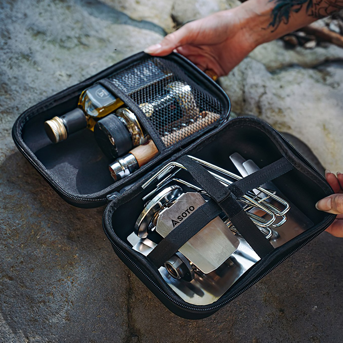 Chắn Gió Bếp Gas Cắm Trại Du Lịch Soto Regulator