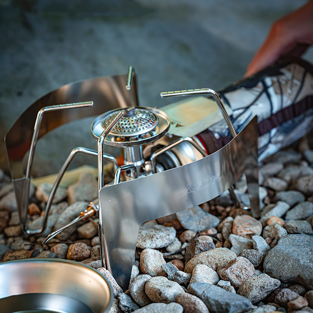 Chắn Gió Bếp Gas Cắm Trại Du Lịch Soto Regulator