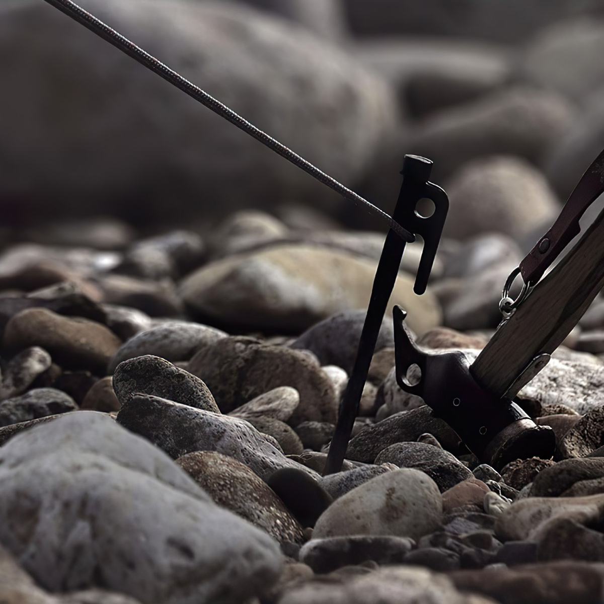 Cọc Lều Cắm Trại Du Lịch Snowpeak Solid Stake 20cm