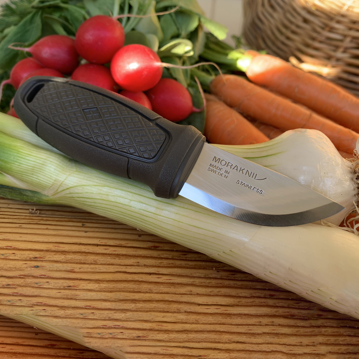 Dao Cắm Trại Morakniv Eldris – Fire Kit Stainless Steel
