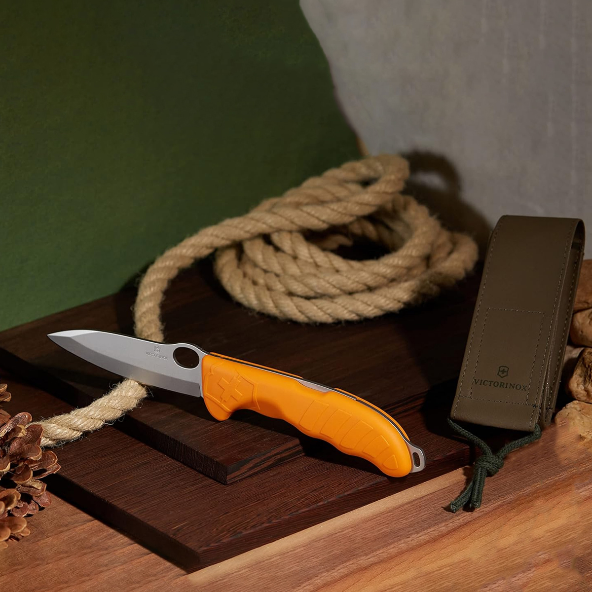 Dao Xếp Cắm Trại Victorinox Hunter Pro