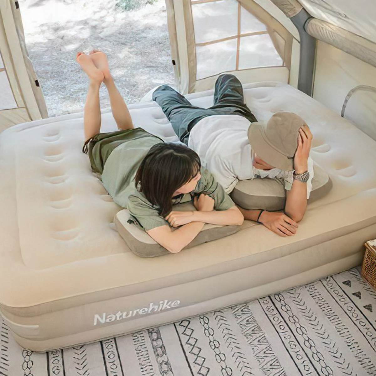 Naturehike NH22FCD04 Nệm Hơi Cắm Trại 35cm (Kèm Bơm)