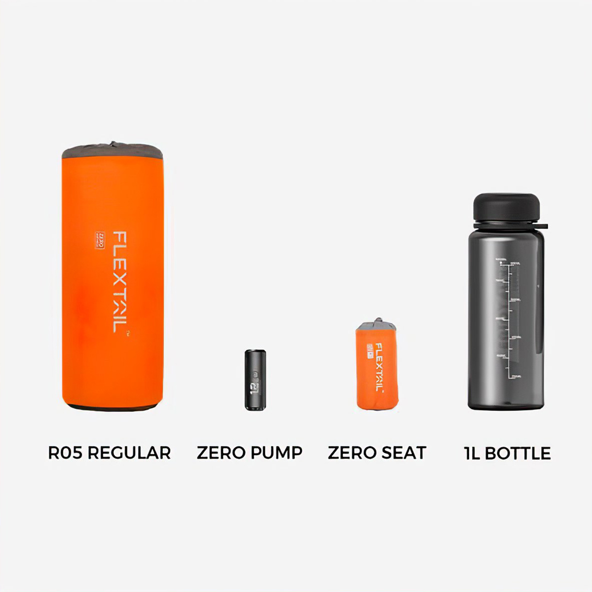 Đệm ngủ Flextail gập gọn trong túi cùng bơm Zero Pump, ghế Zero Seat và bình nước 1L để so sánh kích thước