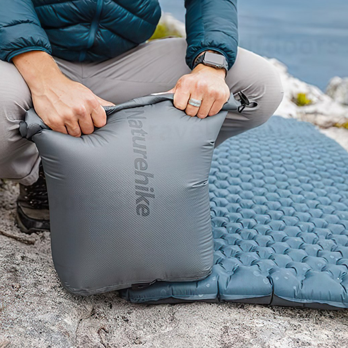 Naturehike CNH22DZ018 Đệm Ngủ Siêu Nhẹ R3.5 Ultra Light Sleeping Pad