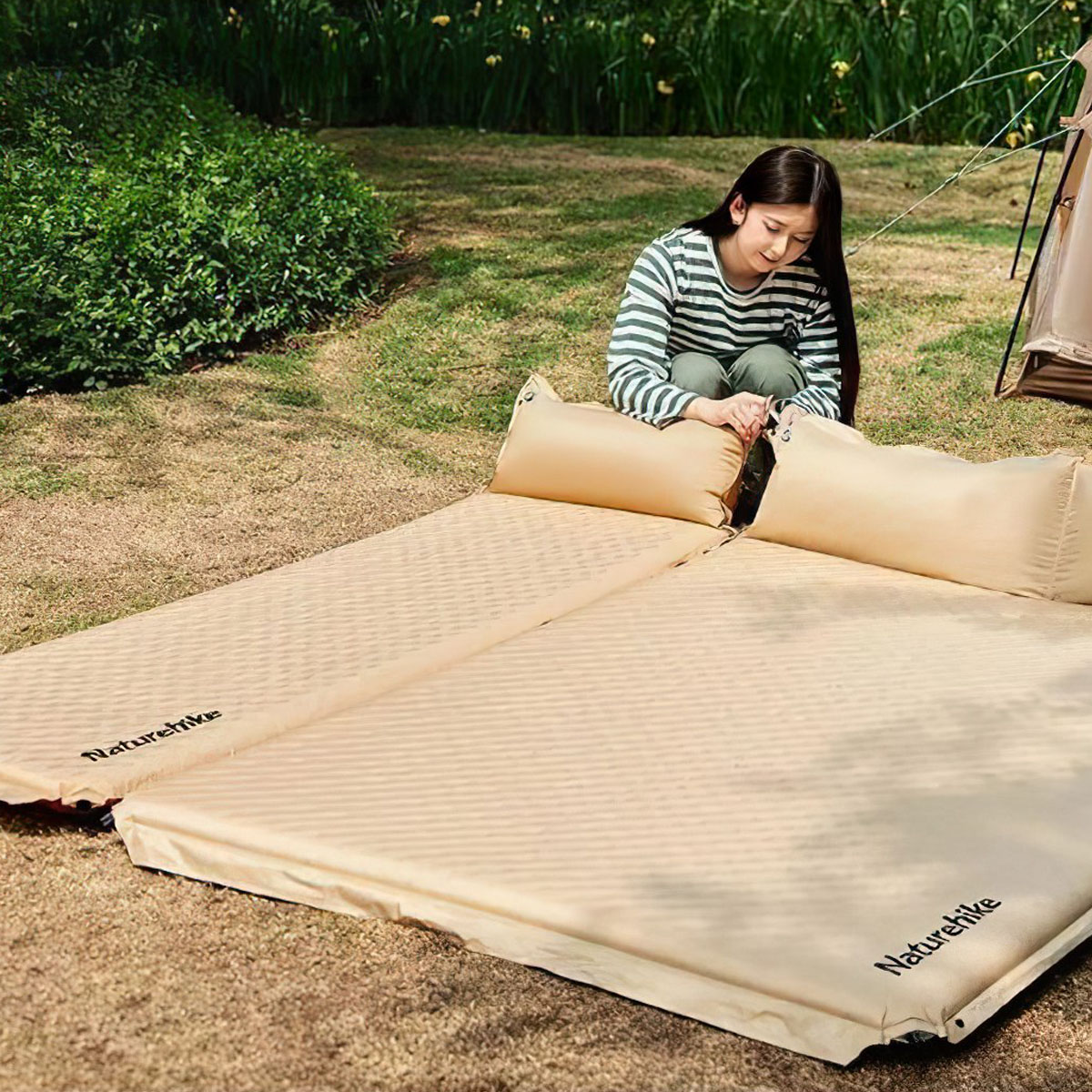 Naturehike CNK2300DZ014 Đệm Tự Bơm Hơi Kèm Gối Cắm Trại D01