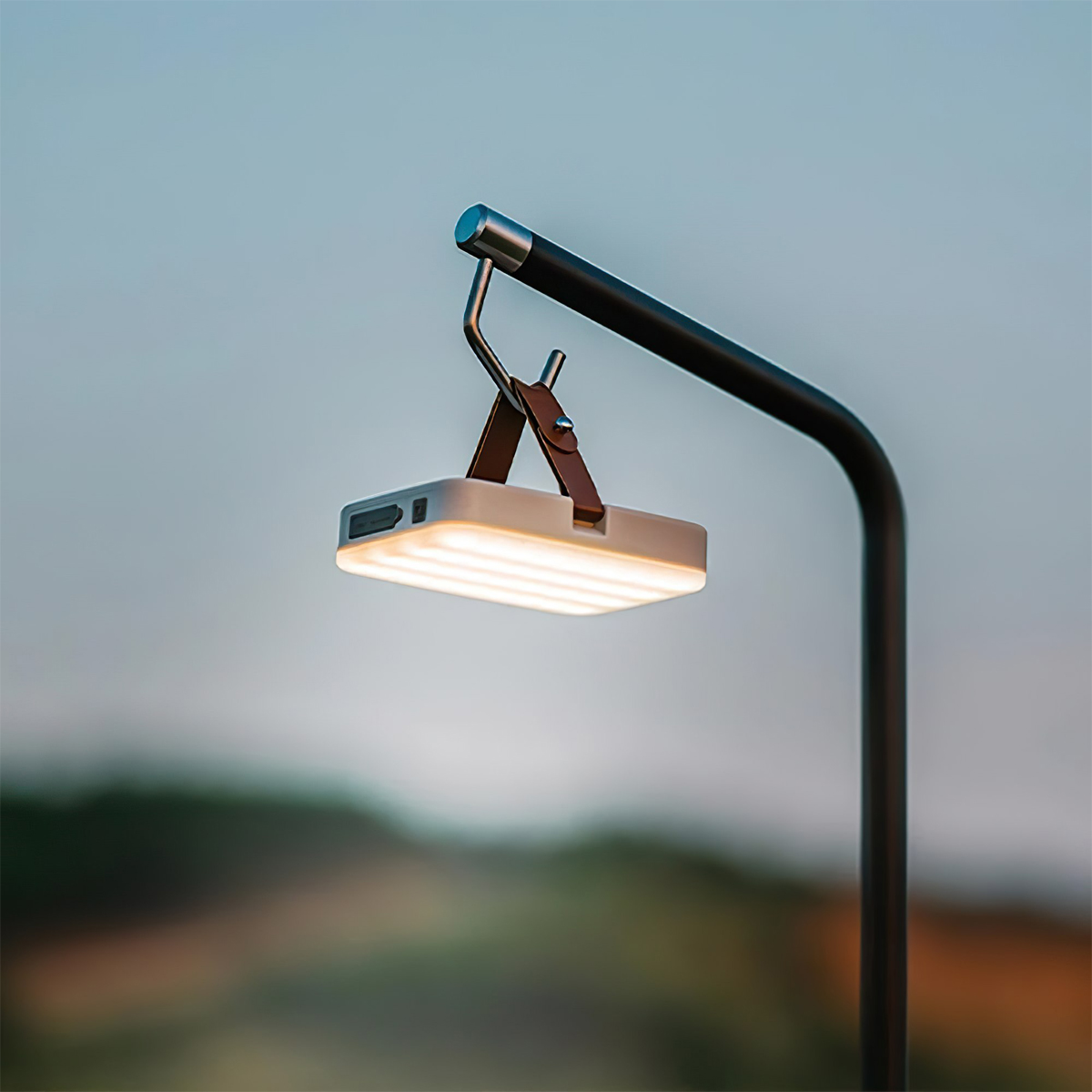 Naturehike Đèn Kiêm Sạc Dự Phòng Đa Năng Moonlight Plus Cắm Trại CNK2300DQ017