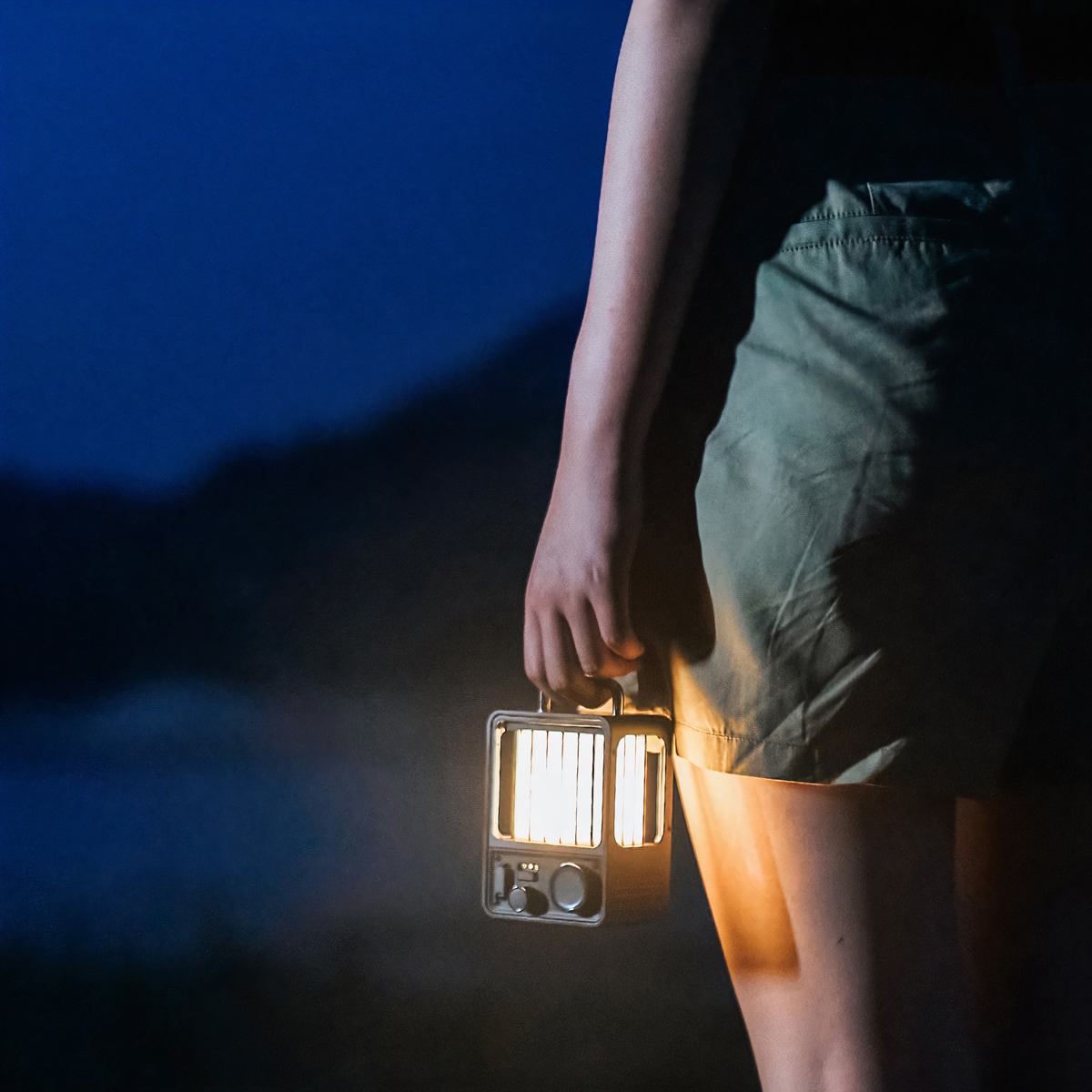 Flextail VILLA LANTERN Đèn Dã Ngoại Sạc -Vintage LED Rechargeable Camp Lantern