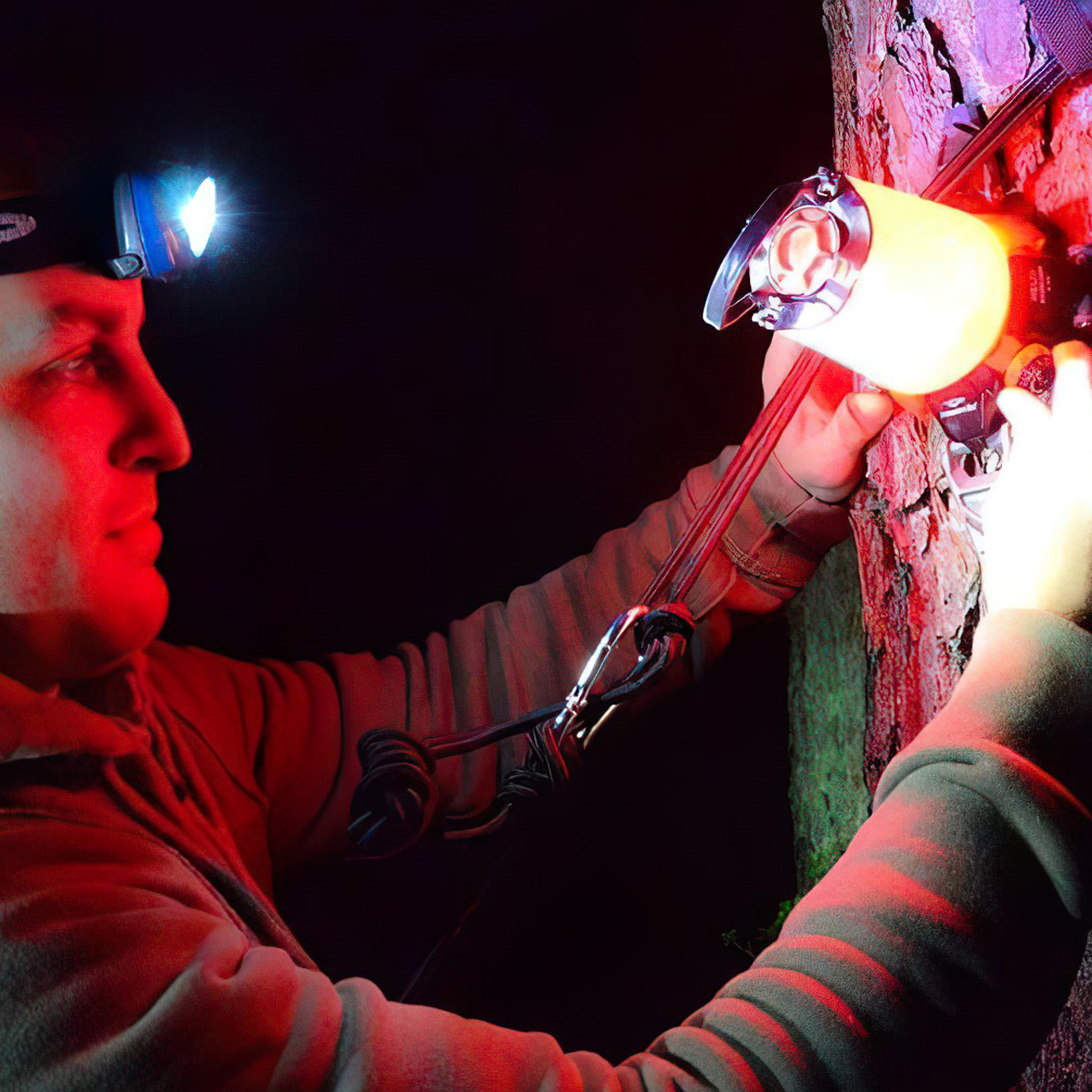 Đèn Đuốc Cắm Trại Princeton Tec Helix Basecamp Led Lantern Hx2-Bk