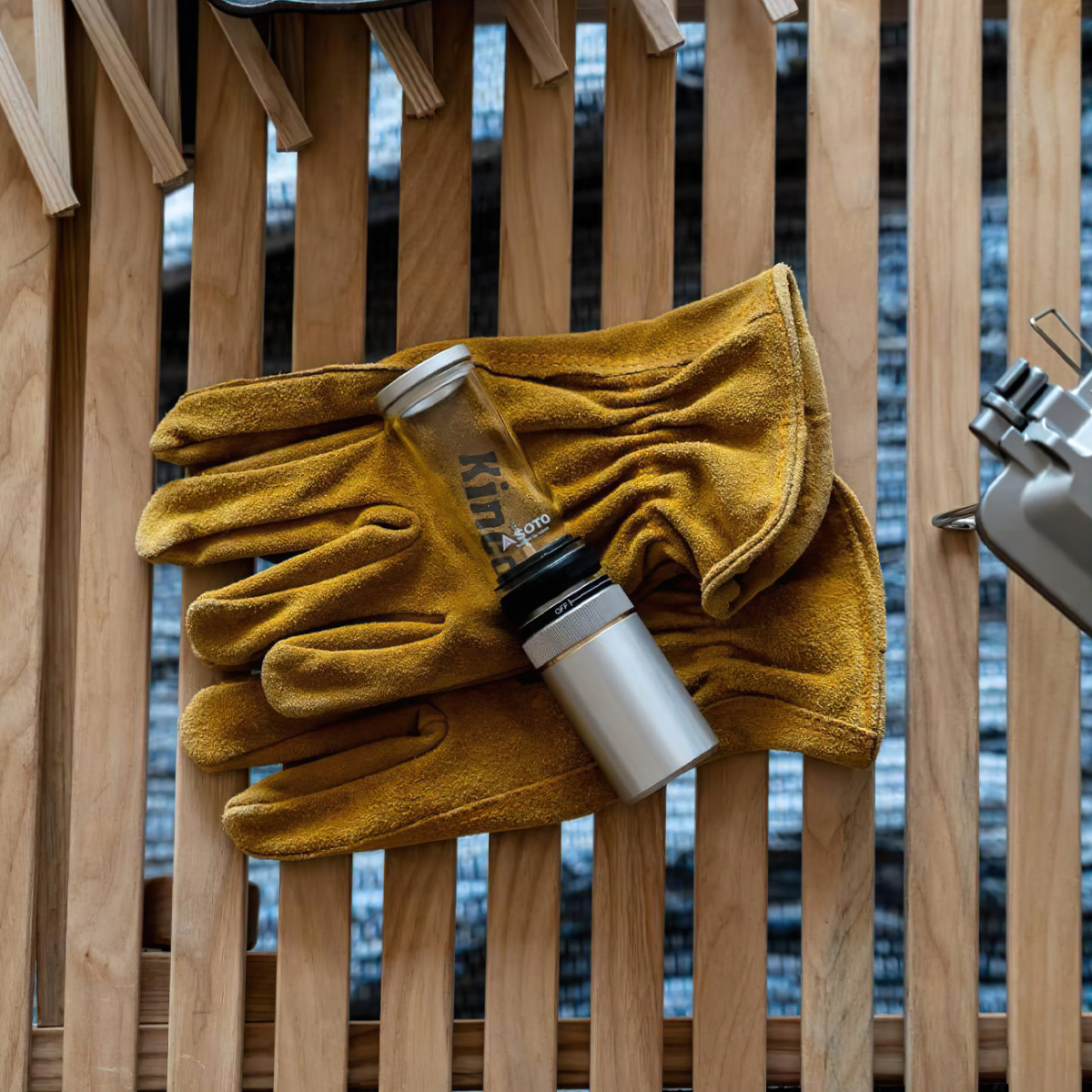 Đèn Gas Cắm Trại Du Lịch Soto Hinoto (With Storage Case)