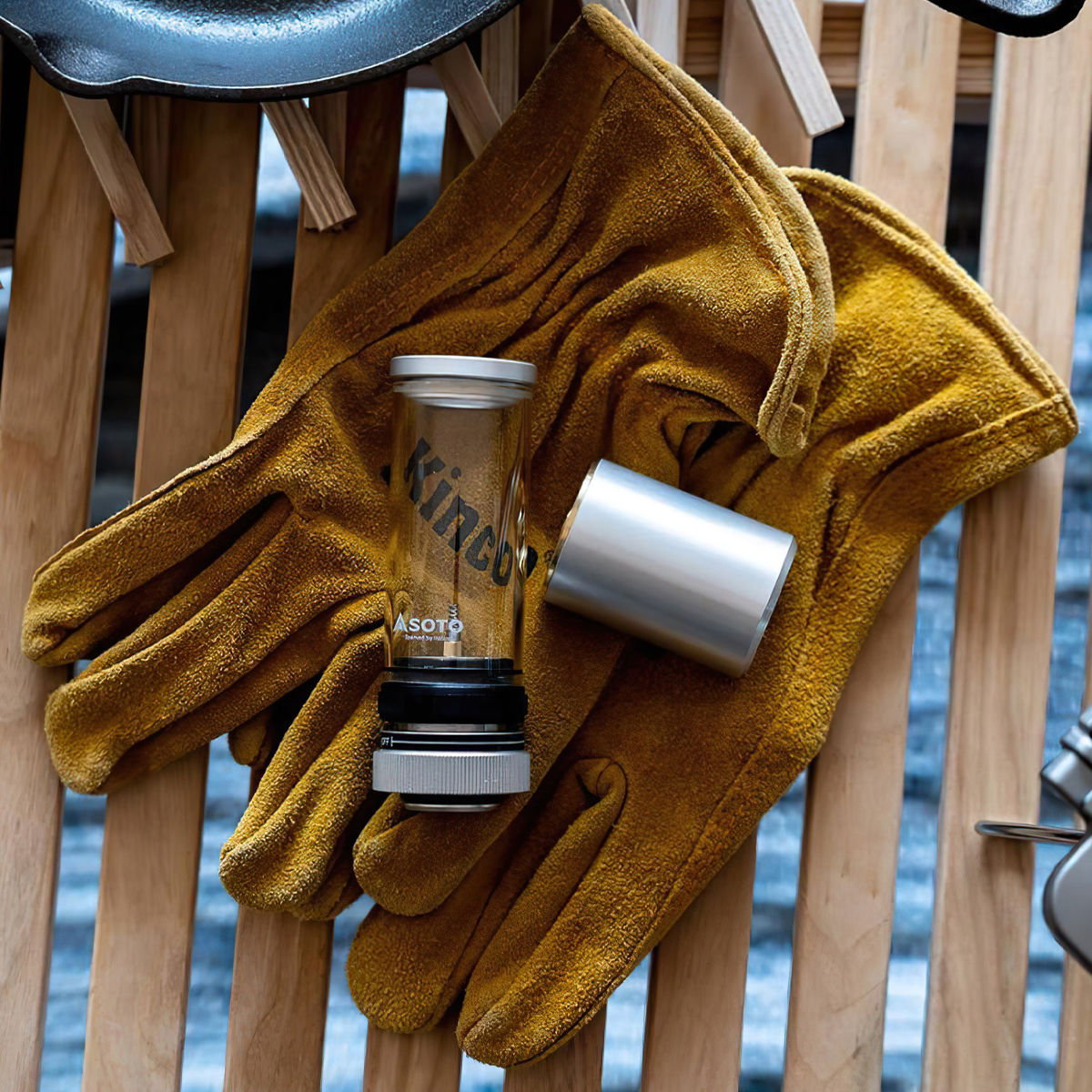 Đèn Gas Cắm Trại Du Lịch Soto Hinoto (With Storage Case)