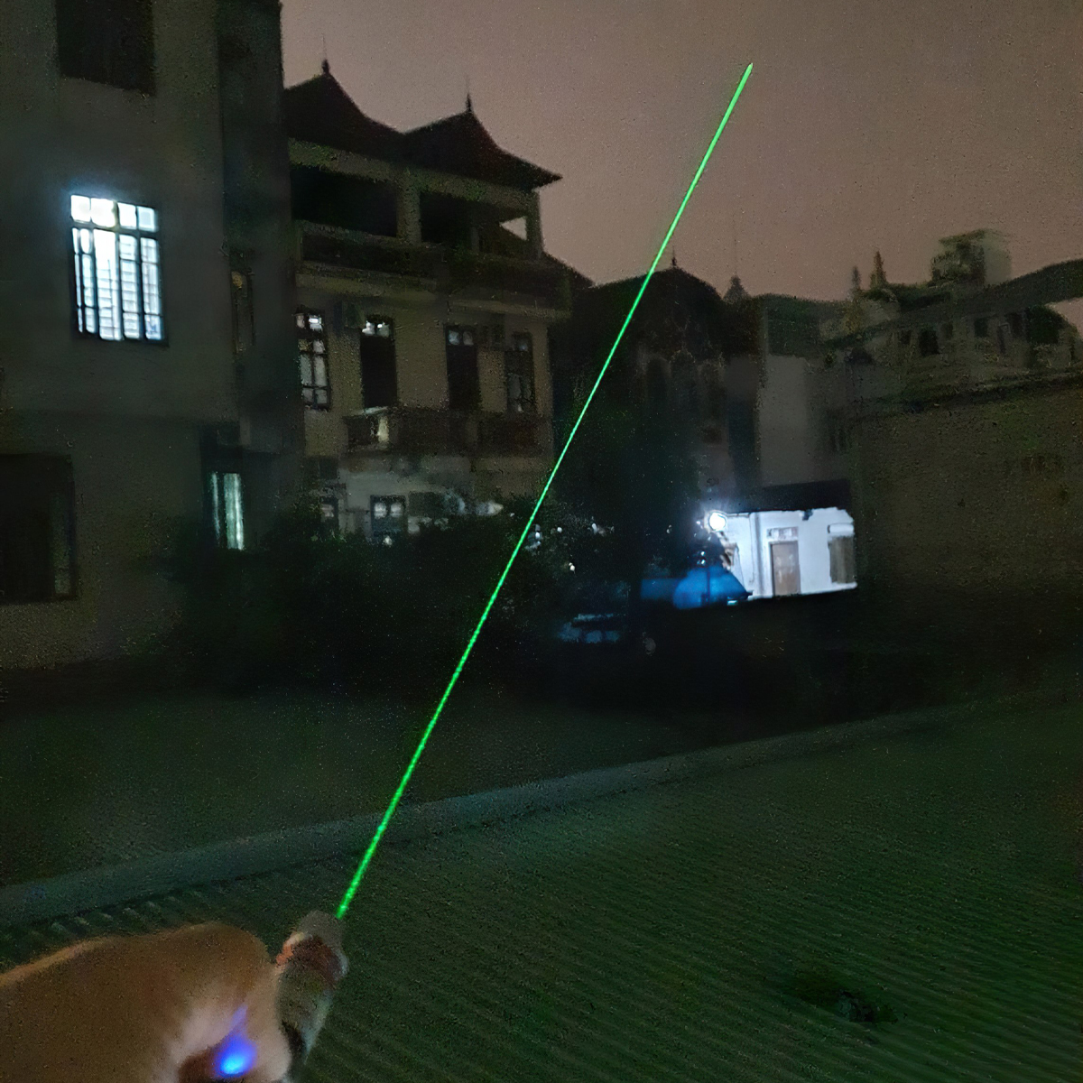 Đèn Laser Xanh Lá 120MW Chiếu Xa 5-10Km